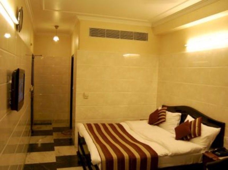 Hotel Treebo Trend Singh Sons Karol Bagh Nové Dillí Exteriér fotografie