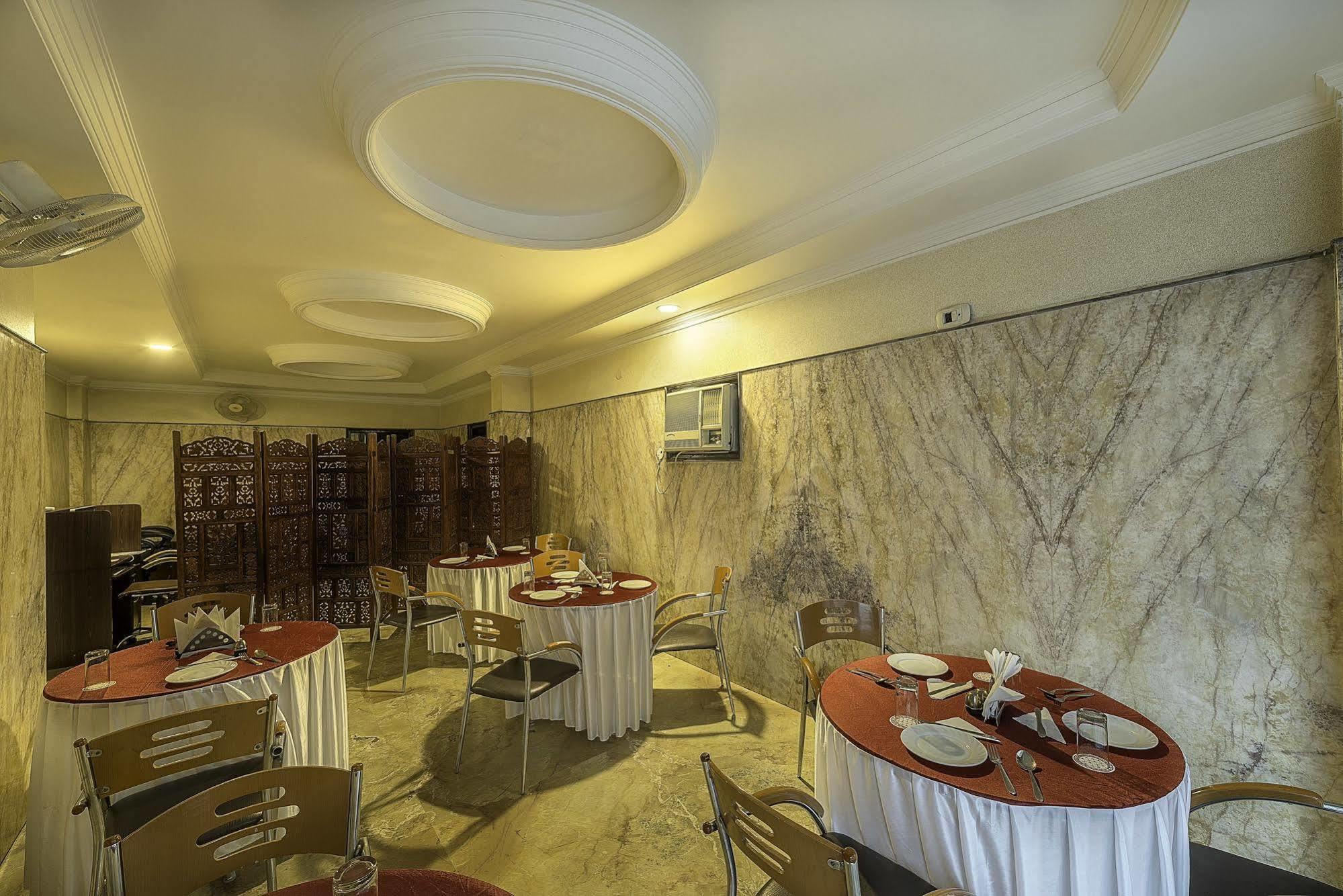 Hotel Treebo Trend Singh Sons Karol Bagh Nové Dillí Exteriér fotografie