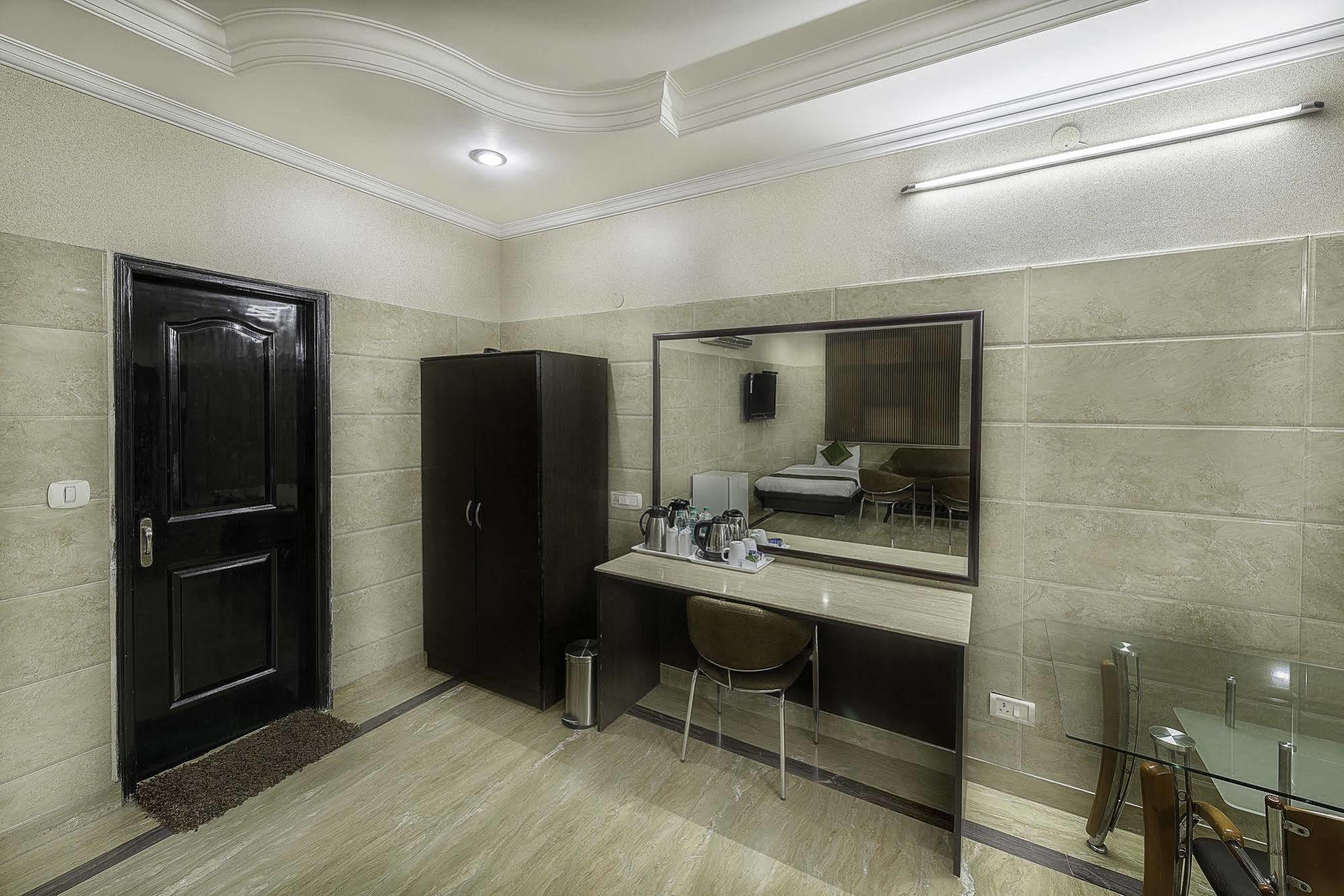 Hotel Treebo Trend Singh Sons Karol Bagh Nové Dillí Exteriér fotografie