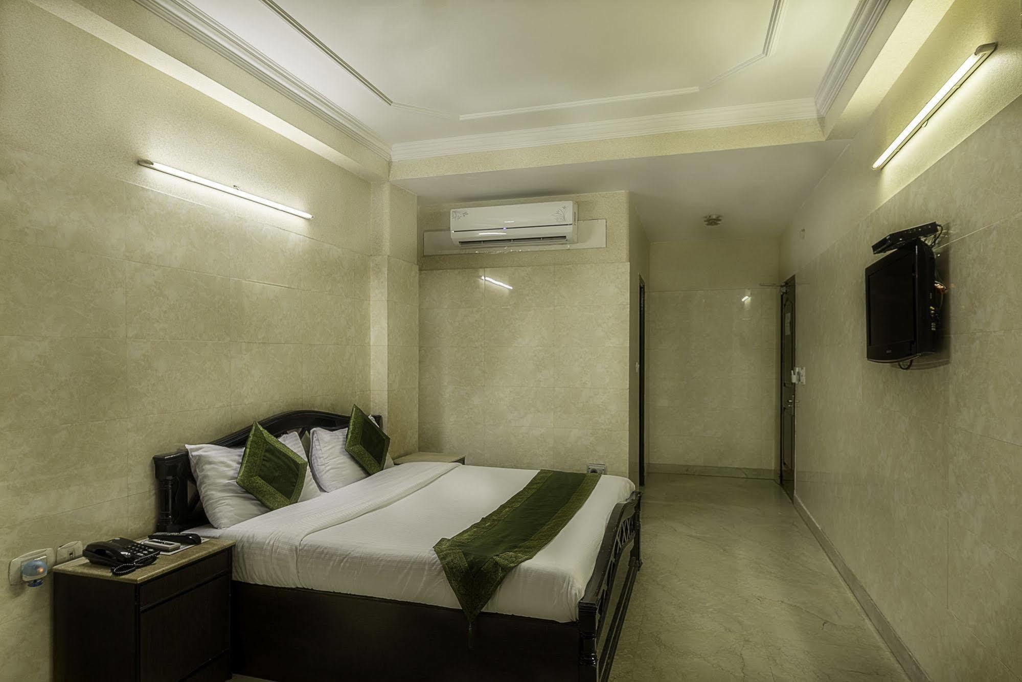 Hotel Treebo Trend Singh Sons Karol Bagh Nové Dillí Exteriér fotografie