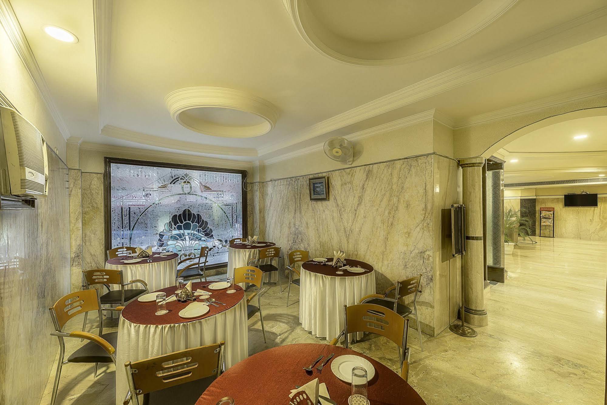 Hotel Treebo Trend Singh Sons Karol Bagh Nové Dillí Exteriér fotografie